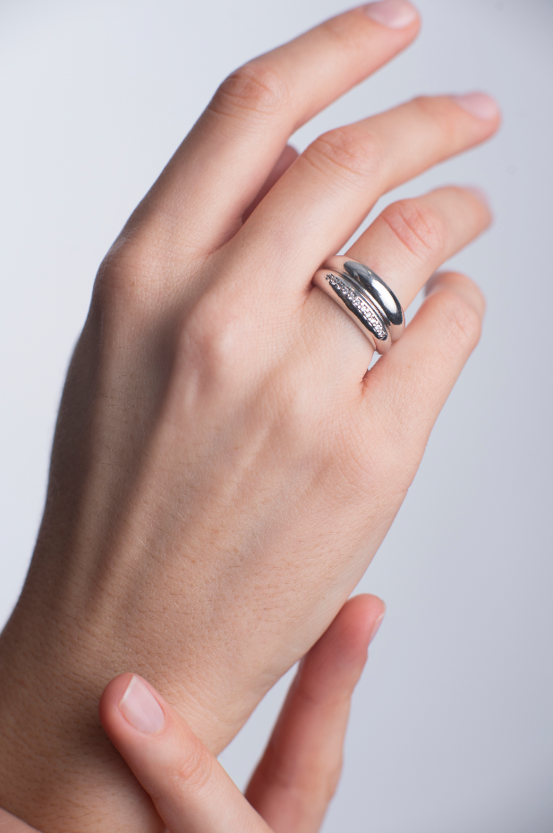 
                  
                    Anillo Bombé Plata
                  
                