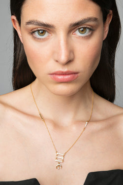 COLLAR MOON